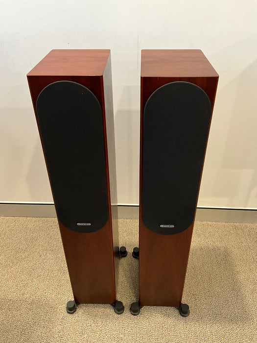 Monitor Audio Silver 200 Floorstanding speaker pair in Rosenut finish, pre loved