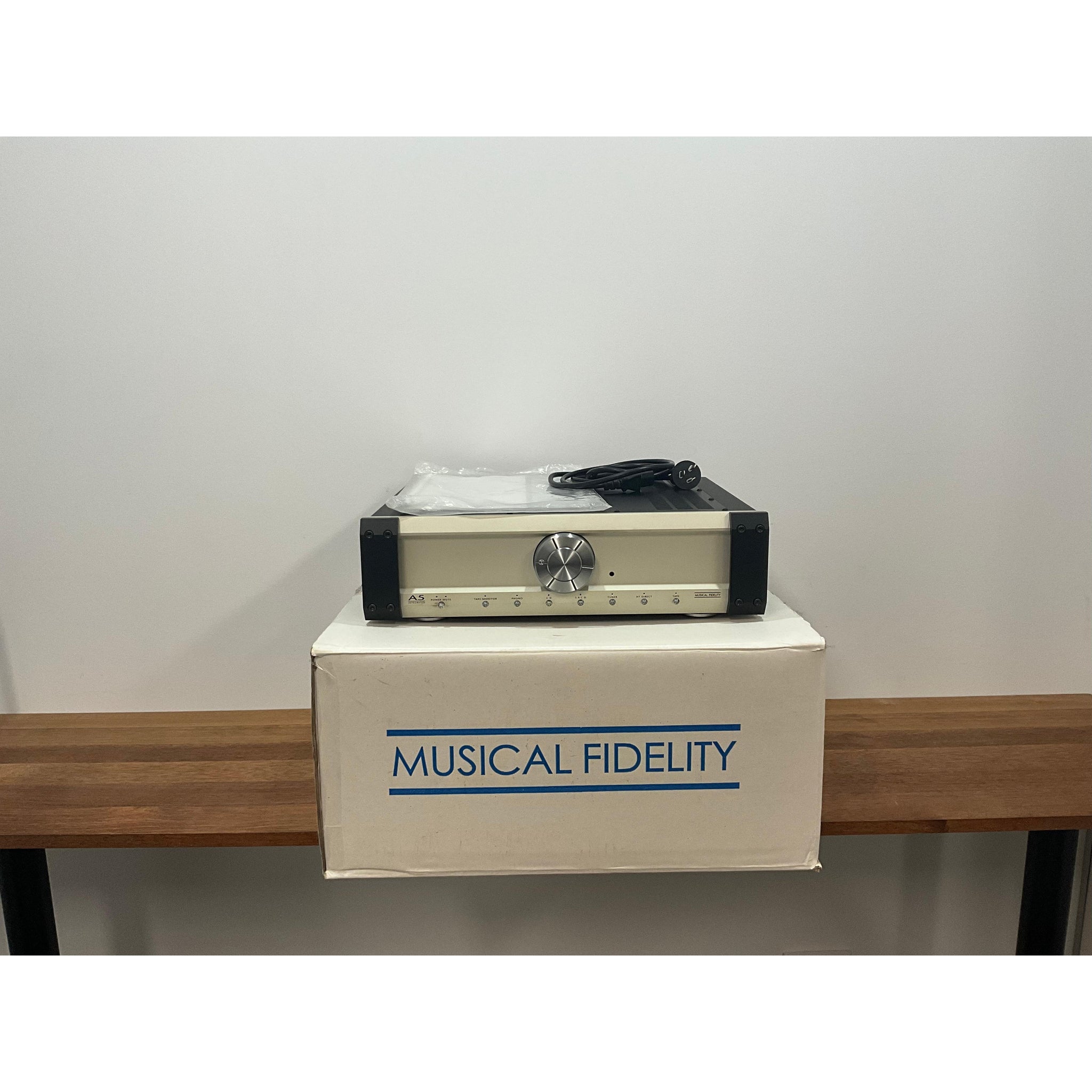 Musical Fidelity A5 Integrated amplifier, pre loved