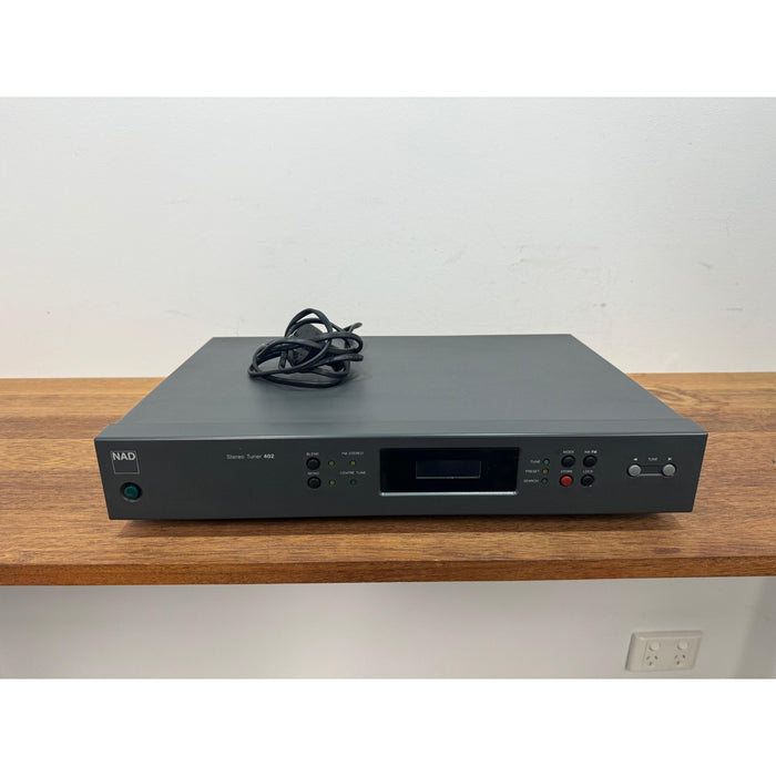 NAD 402 AM/FM Stereo Tuner - Pre Loved