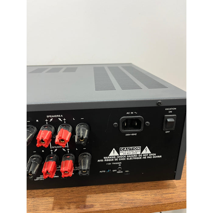 NAD C272 Power AMP - Pre Loved