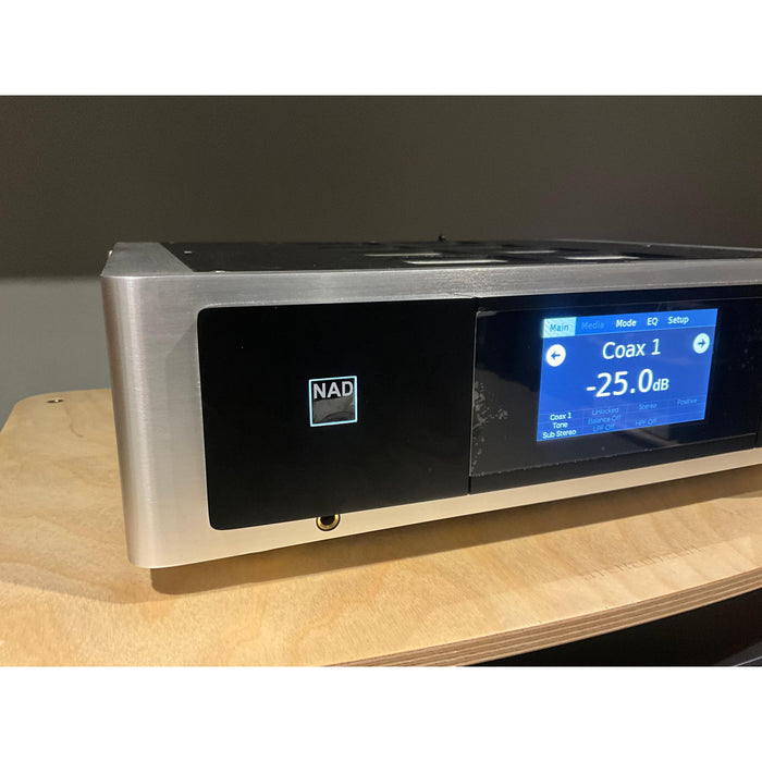 NAD M32 Master series integrated amplifier with Bluos 2 module, Pre Loved