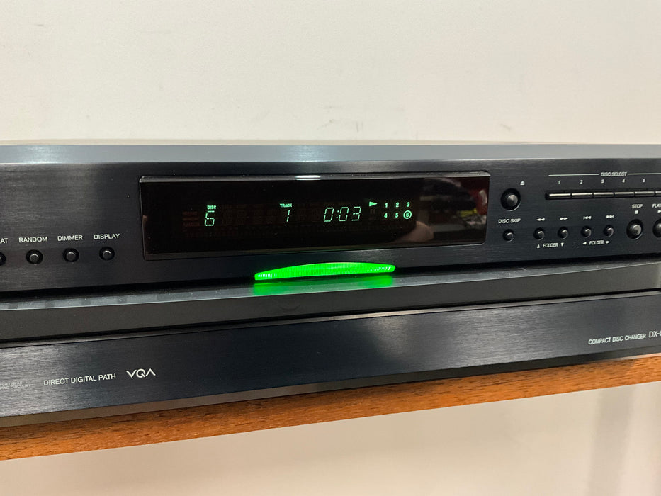 Onkyo 6 Disc CD Player DXC 390 black , pre loved great condition