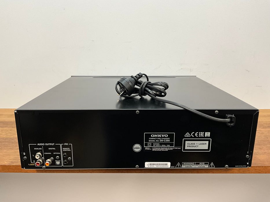 Onkyo 6 Disc CD Player DXC 390 black , pre loved great condition