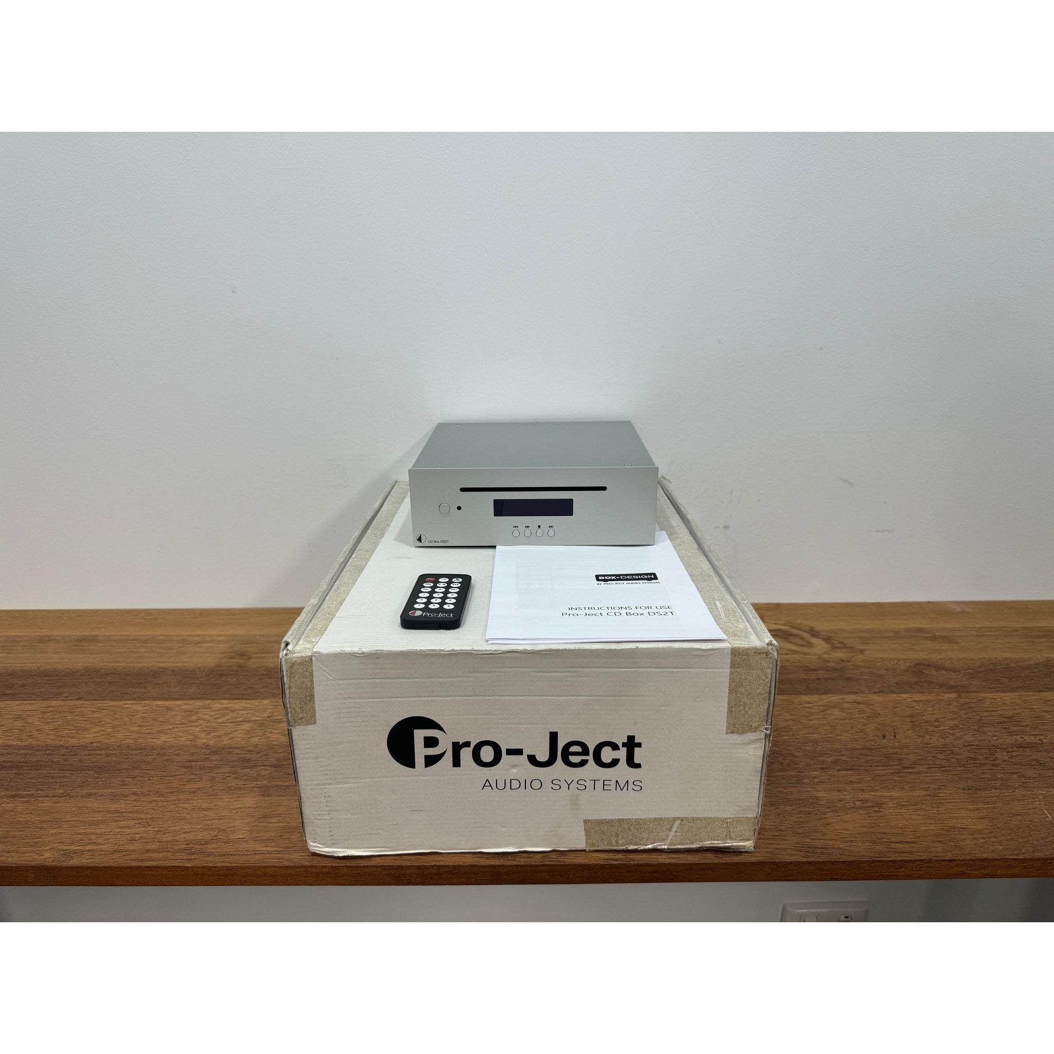 PRO-JECT CD BOX DS2T Cd Transport - Pre Loved