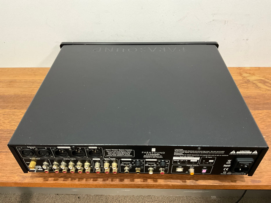 Parasound P5 Stereo Pre Amplifier black, Pre Loved
