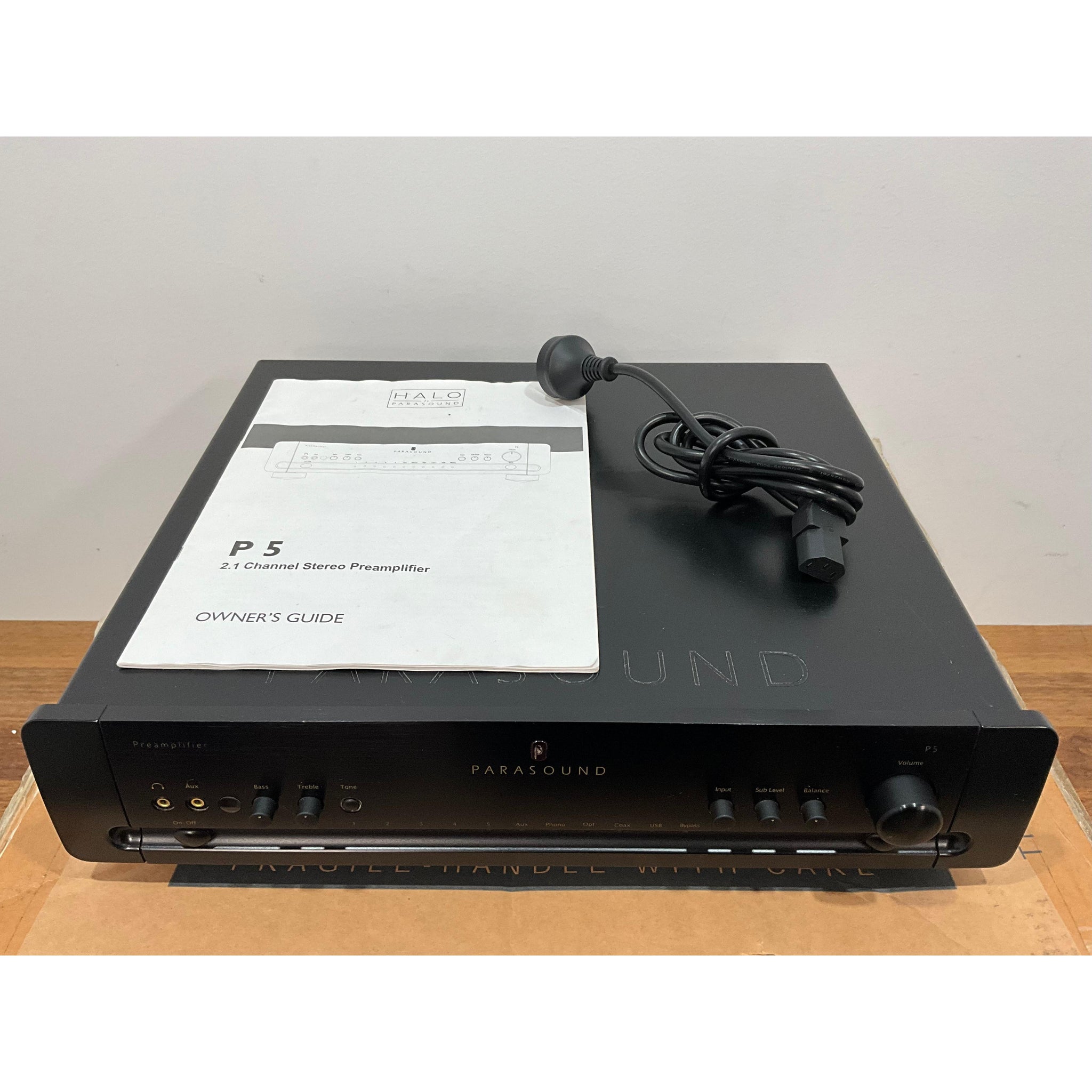 Parasound P5 Stereo Pre Amplifier black, Pre Loved