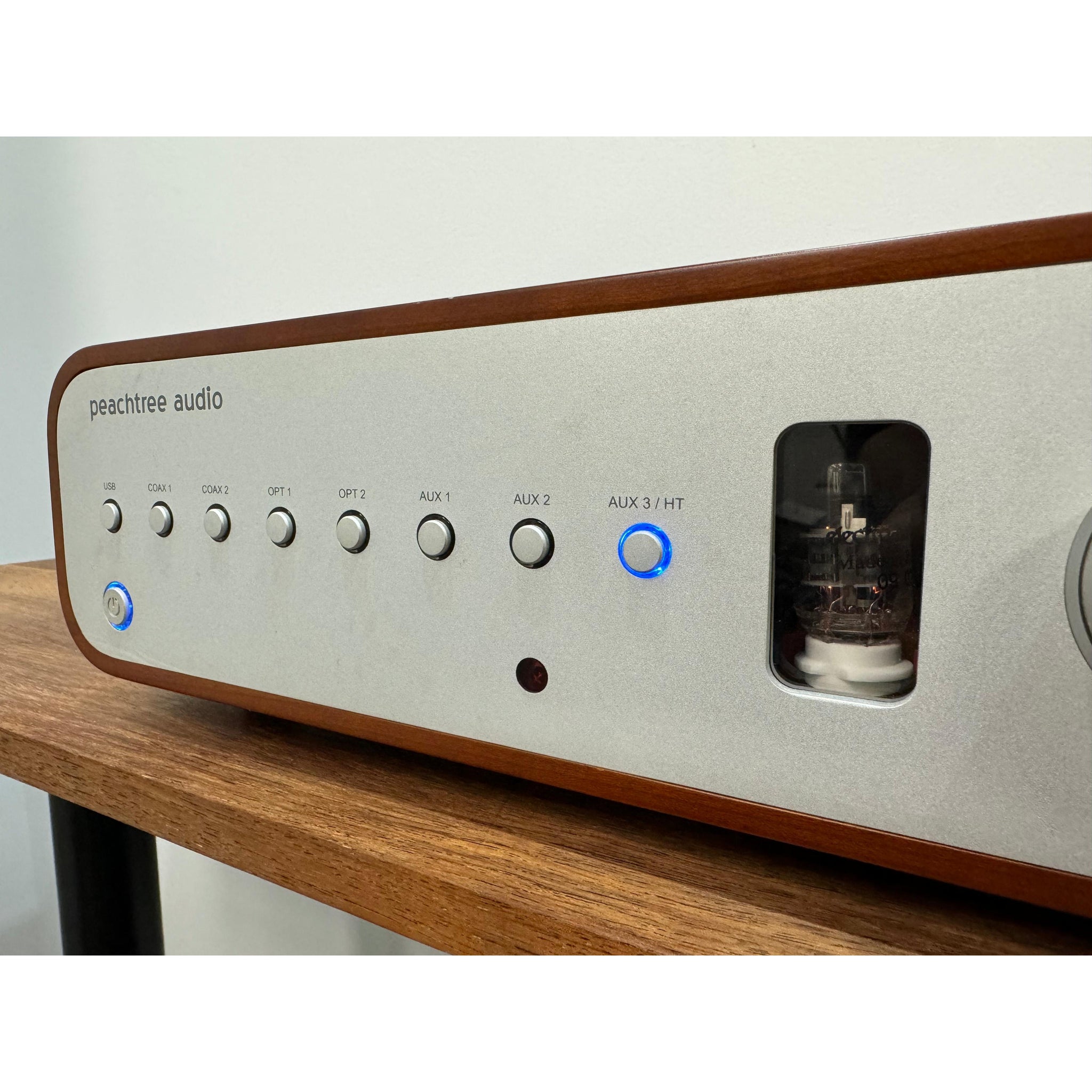Peachtree Audio Nova Integrated Amplifier - Pre Loved