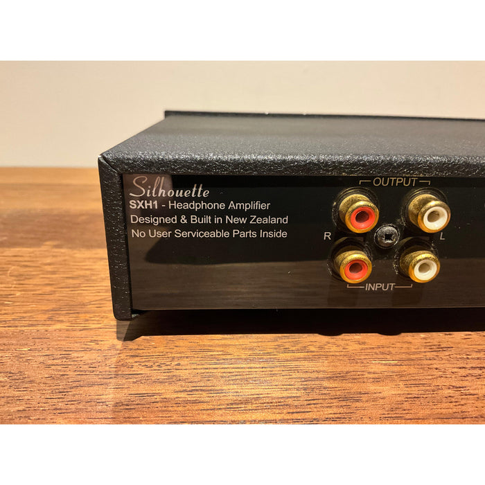 Perreaux Headphone Amplifier, silhouette SXH1, Made in NZ, Pre Loved