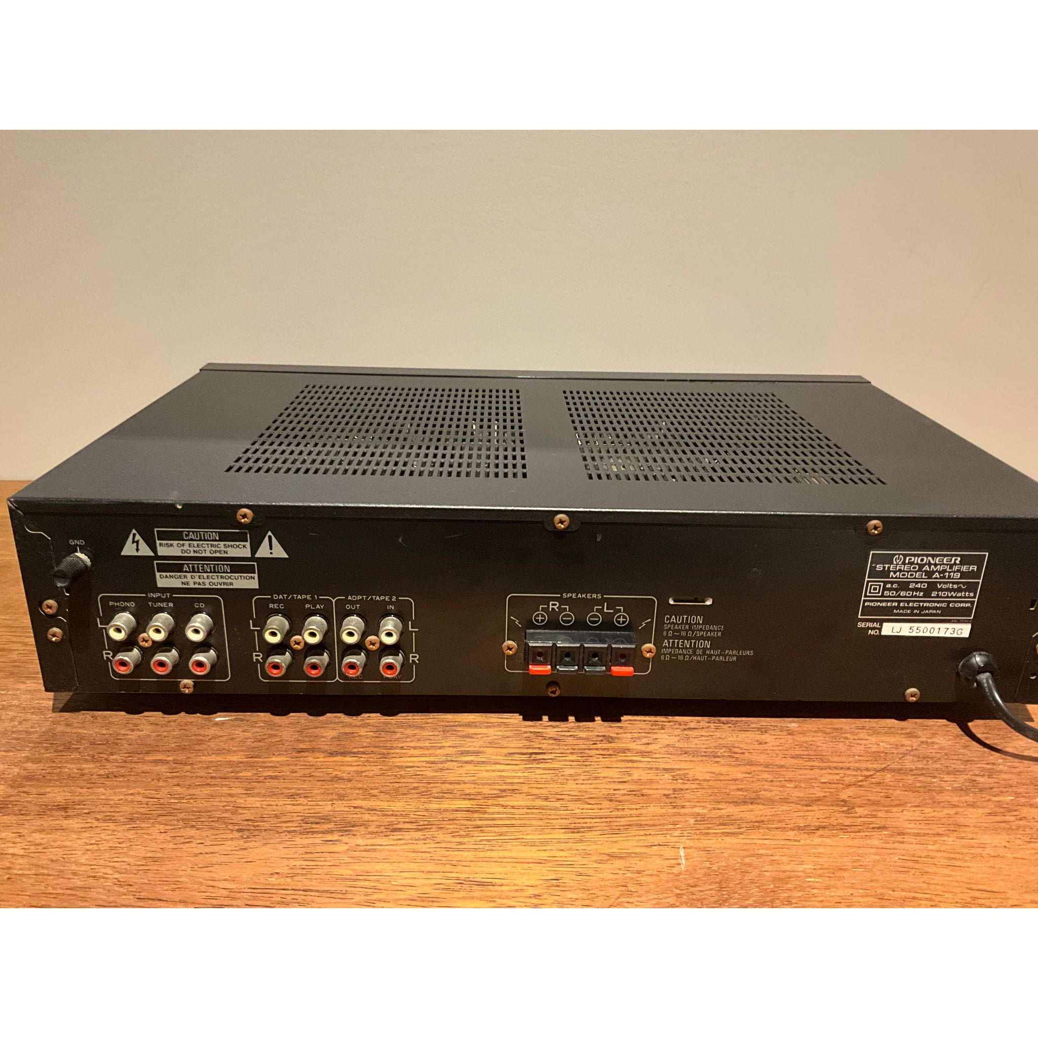 Pioneer A119 integrated stereo amplifier, black finish, Pre Loved