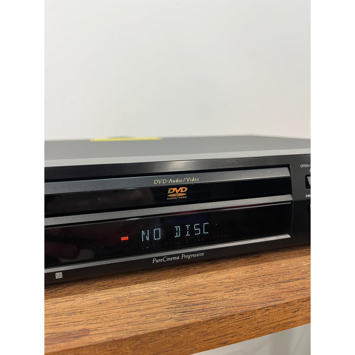 Pioneer DVD player DV655A - Pre loved