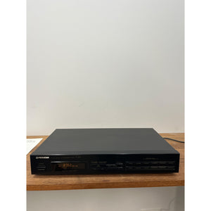 Pioneer F227 FM/AM Tuner - Pre loved