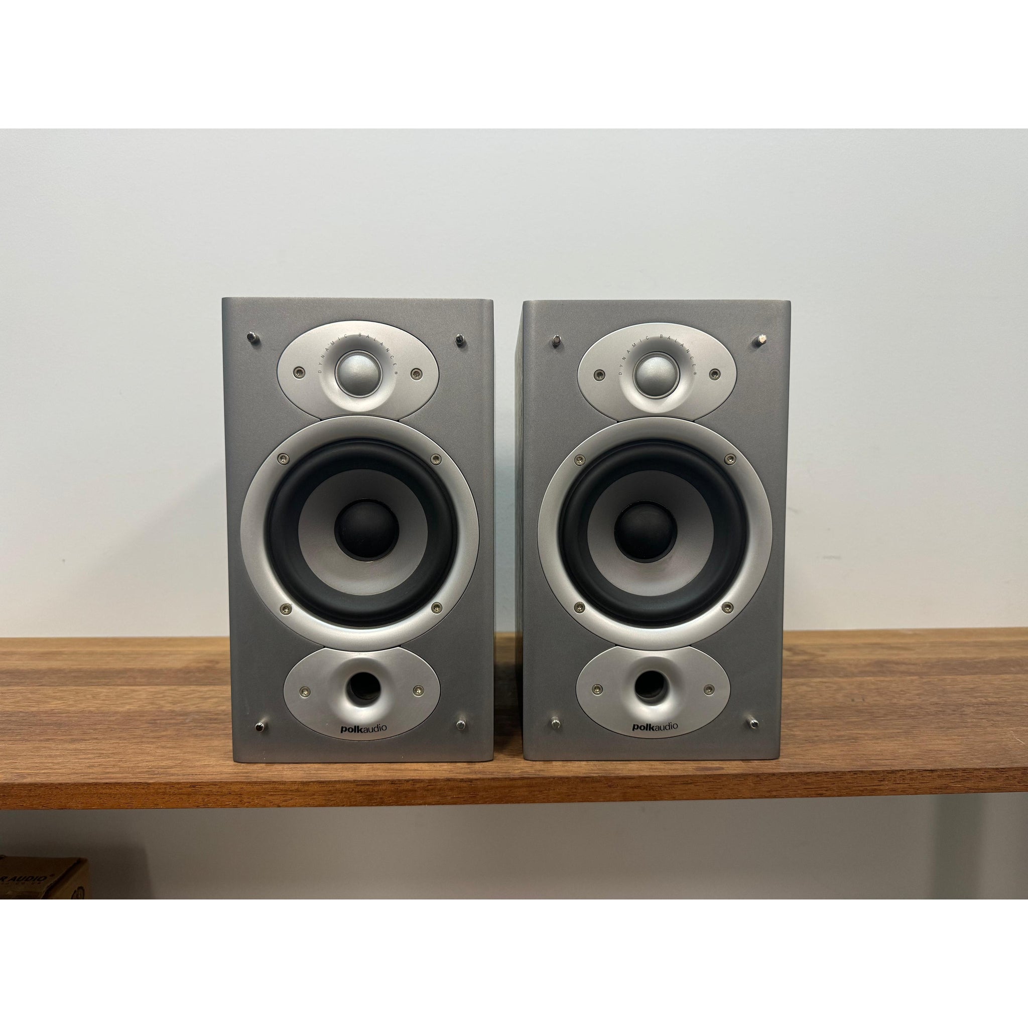 Polk Audio RTi4 Bookshelf Speakers - Pre Loved
