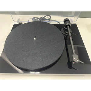 Pro-Ject RPM 1, Gloss Black, Pre loved