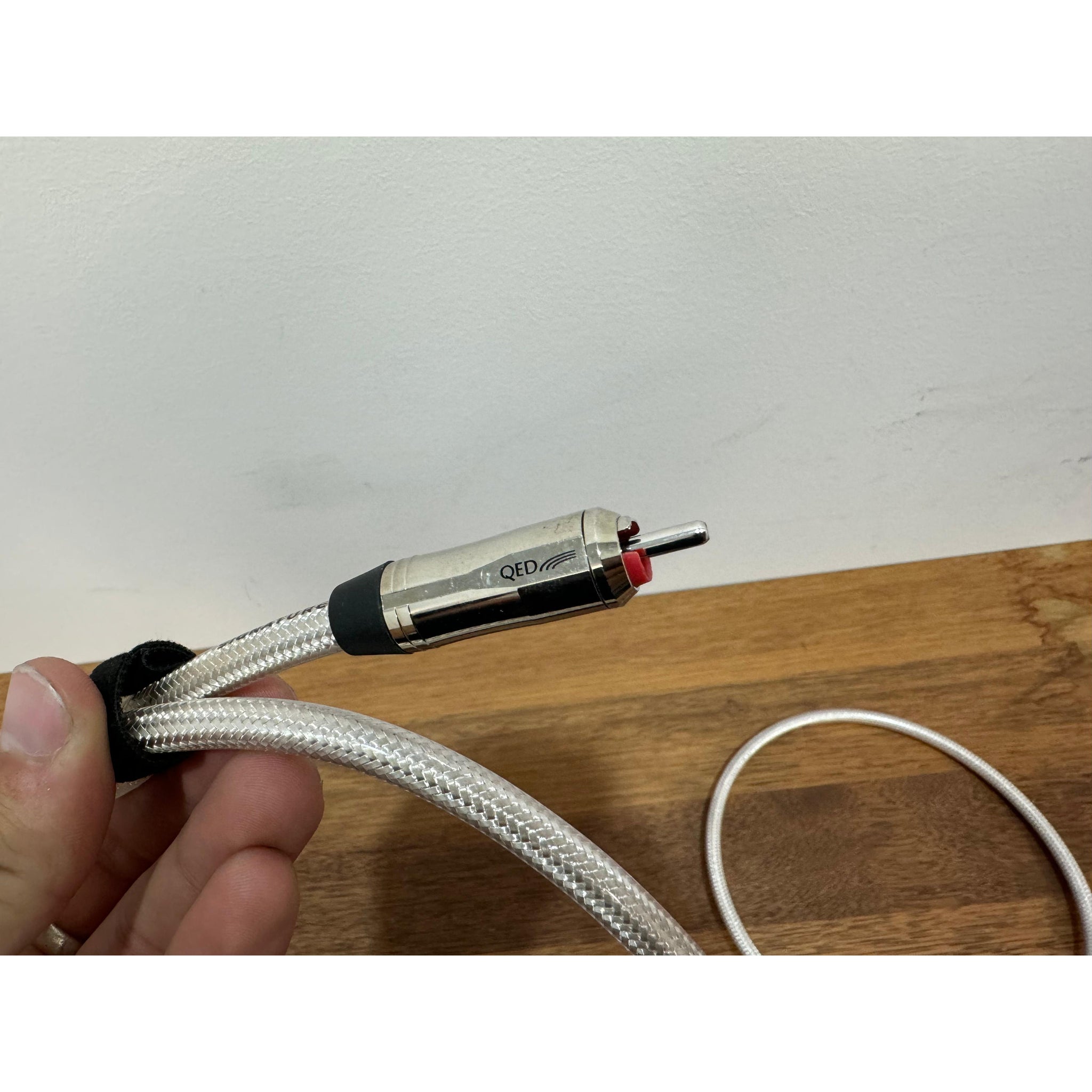 QED Signature Audio 40 RCA to RCA Cable .6 mtr pair - Pre Loved