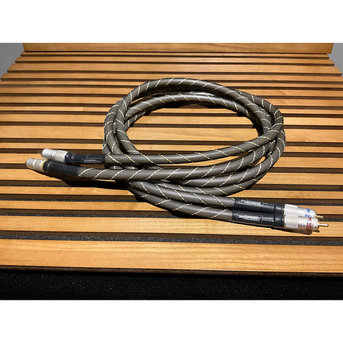 RCA audio cables Response Precision 2 mtr pre loved