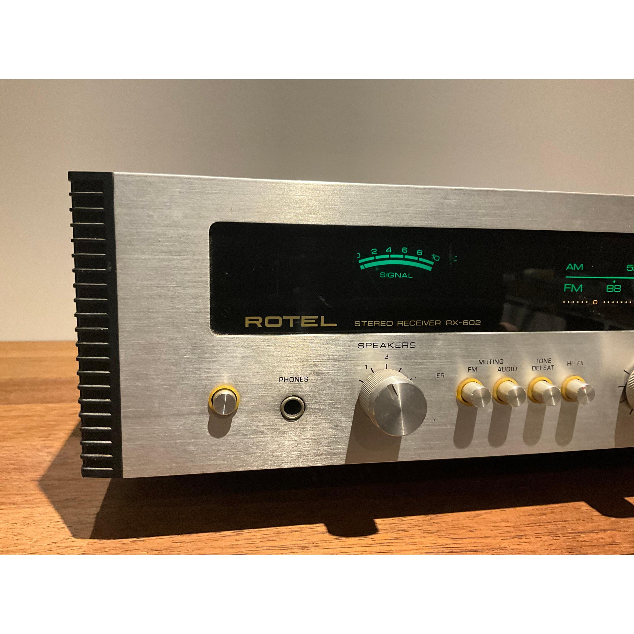 ROTEL RX 602 Retro Stereo Amplifier/Receiver, Pre Loved