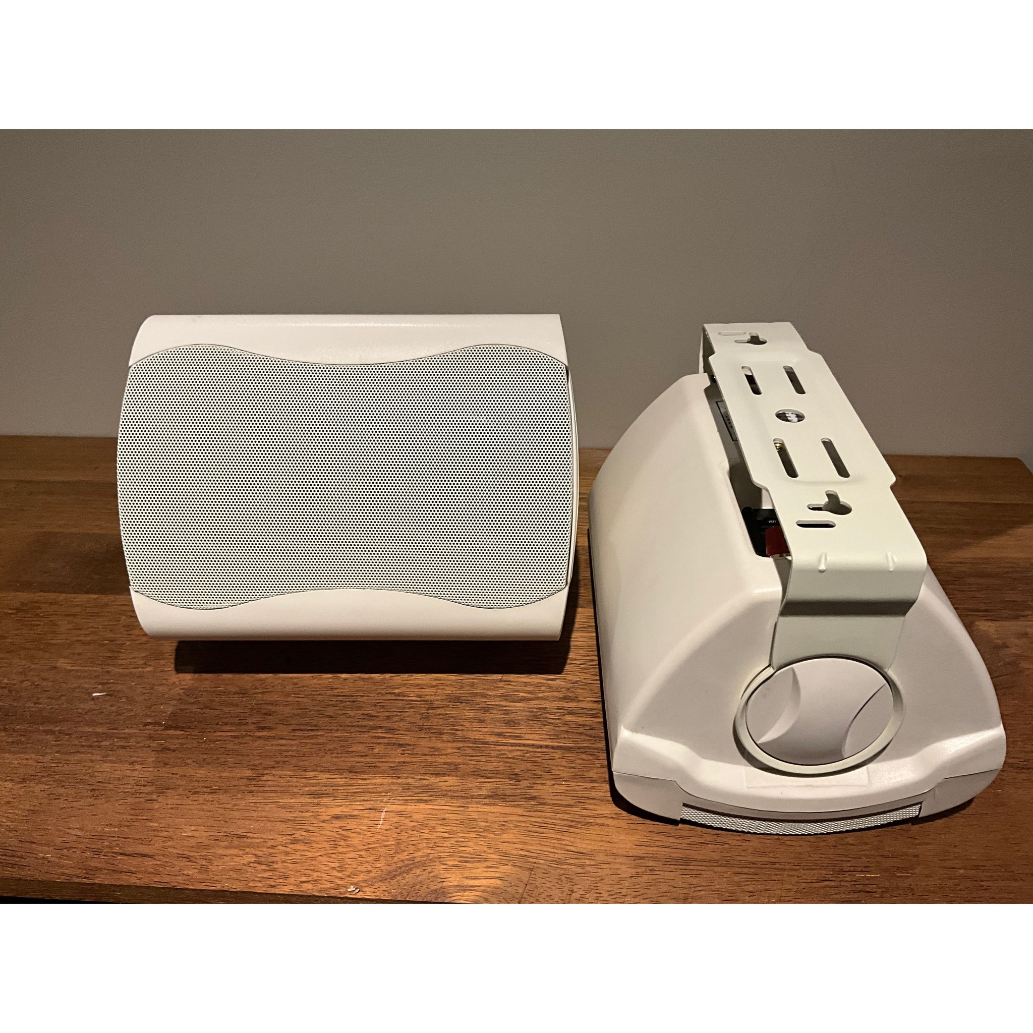 Redback C0912 white outdoor speakers with brackets, new old stock.