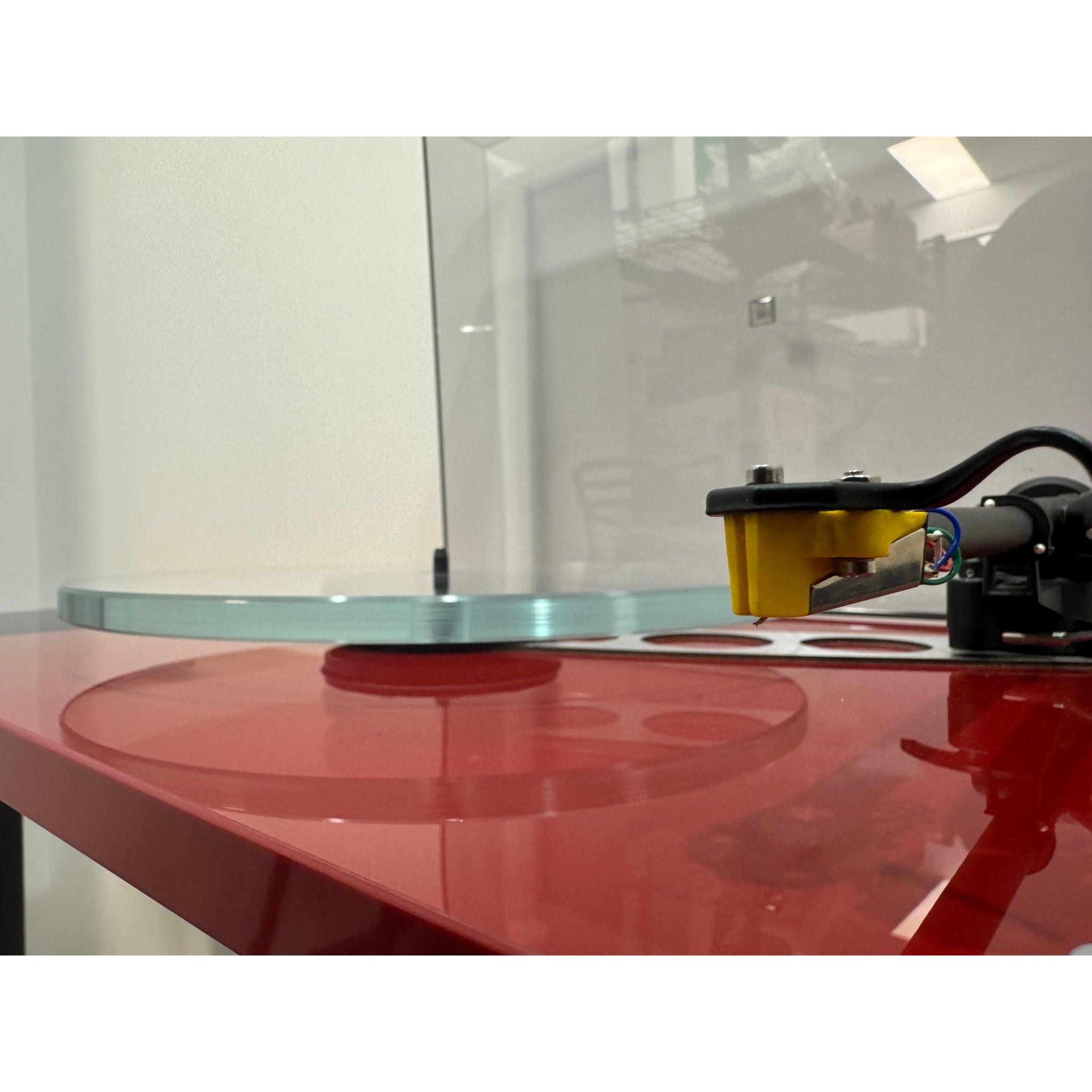 Rega Planar 3 RED P3 Turntable with Exact cartridge fitted - Pre Loved