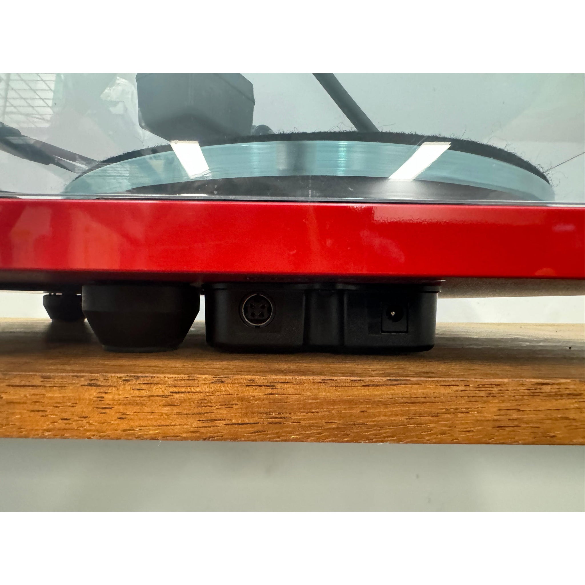 Rega Planar 3 RED P3 Turntable with Exact cartridge fitted - Pre Loved