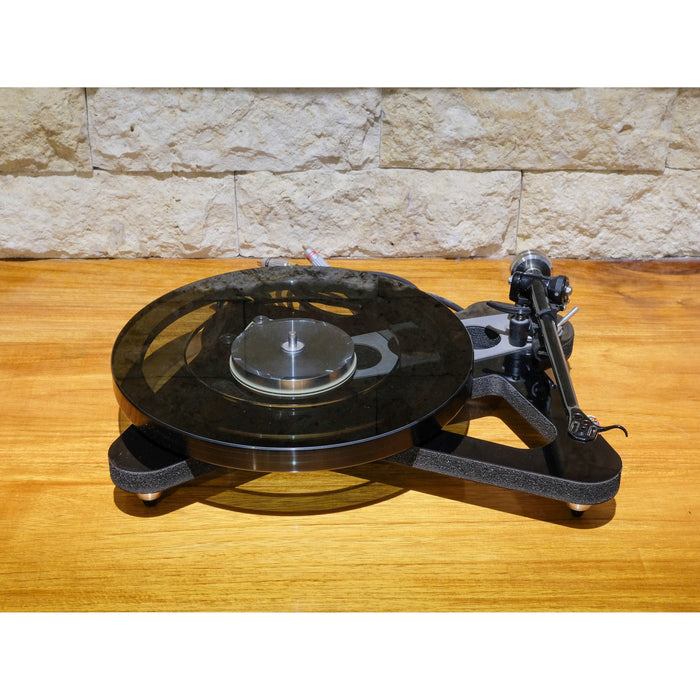 Rega RP8 hi end turntable pre loved