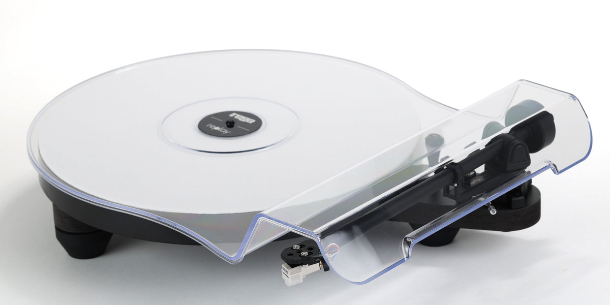 Rega - Replay - Plug & Play Turntable with Carbon Moving Magnet Cartridge