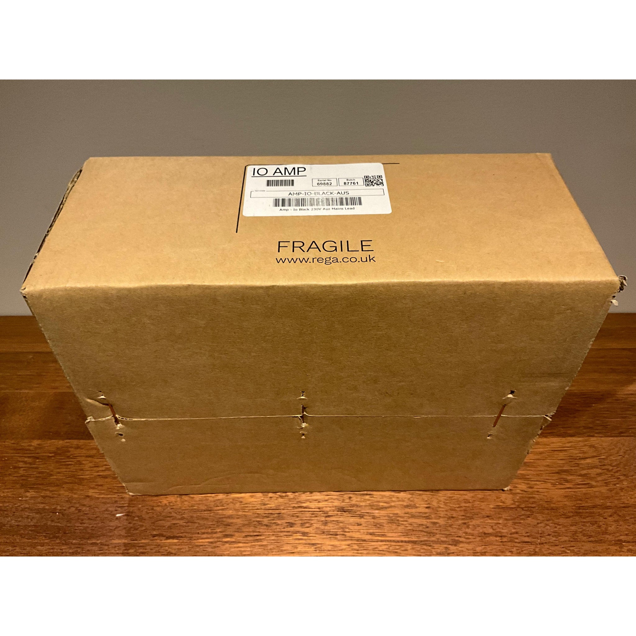 Rega io integrated amplifier black finish, pre loved but never opened