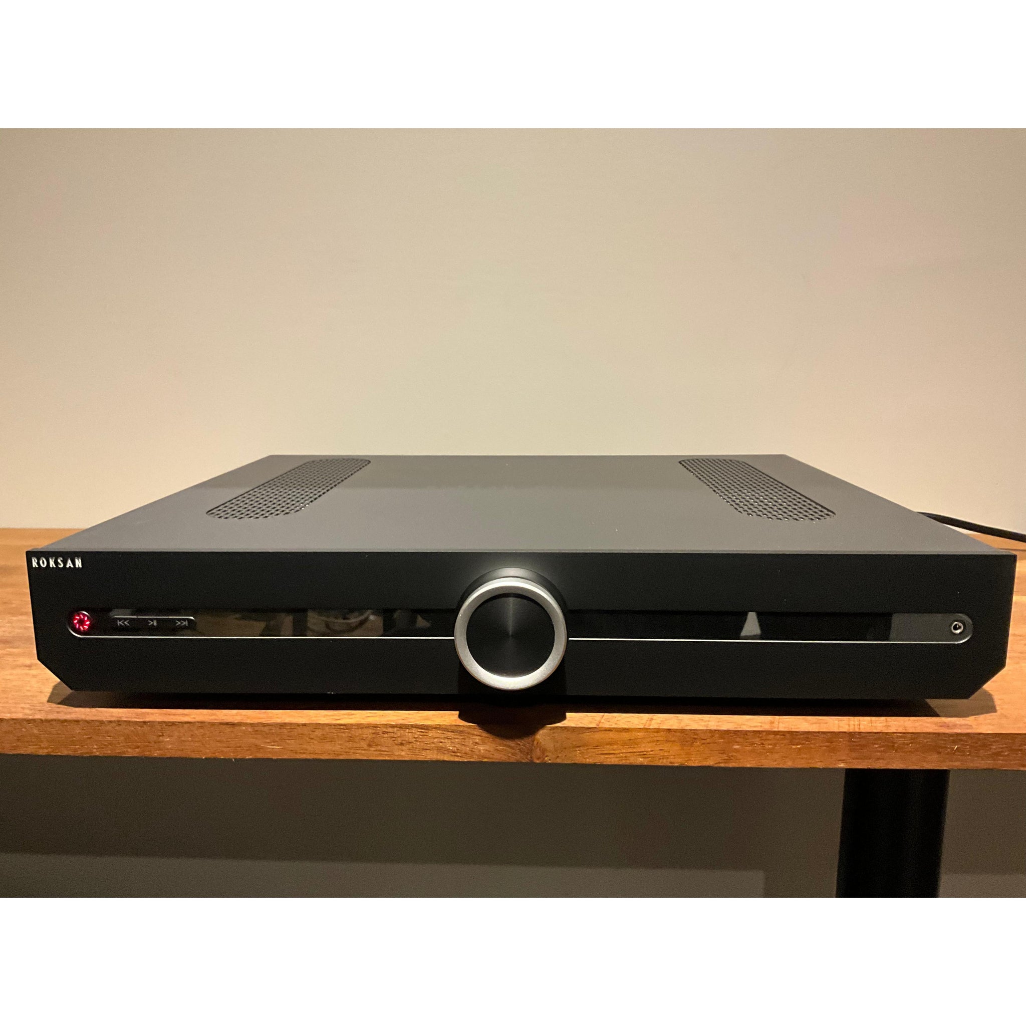 Roksan Attessa streaming integrated amplifier black, pre loved