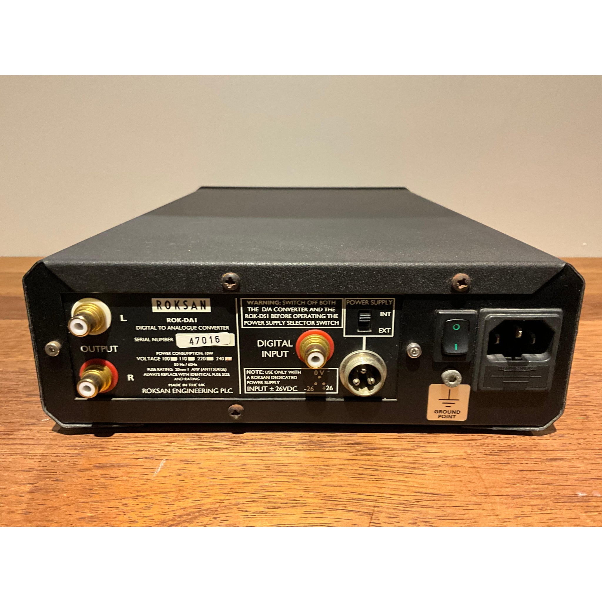 Roksan DA1 Digital to analogue converter DAC pre loved black