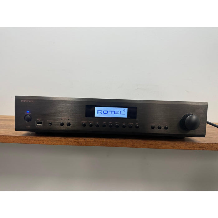 Rotel A12 Intergrated Amplifier - Pre Loved