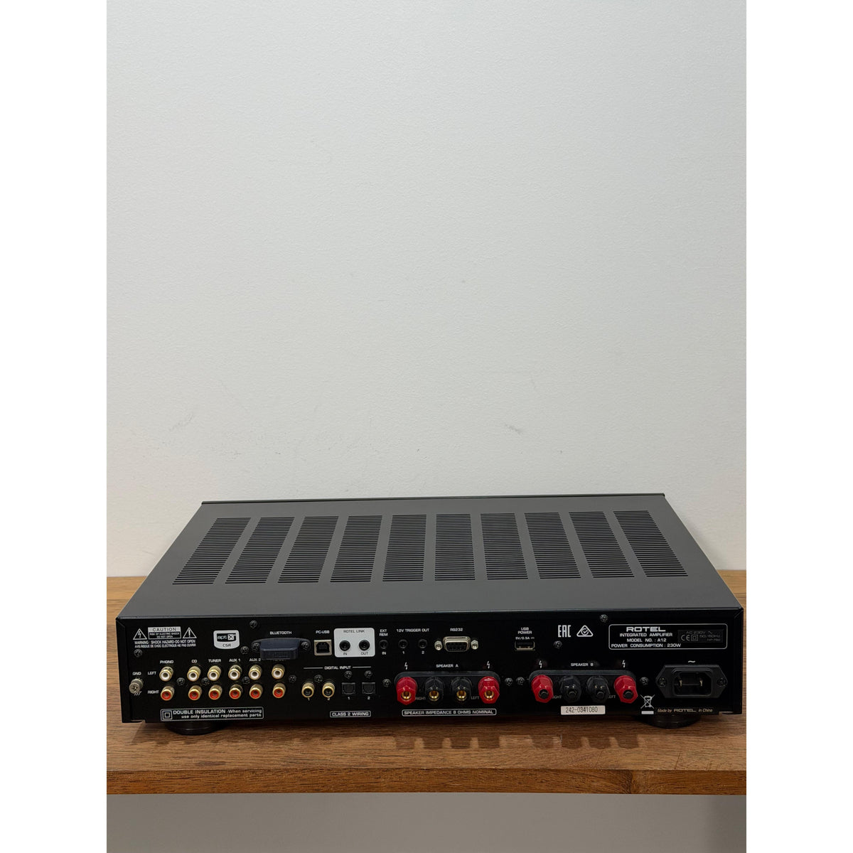 Rotel RA-12 BLK - Pre Loved