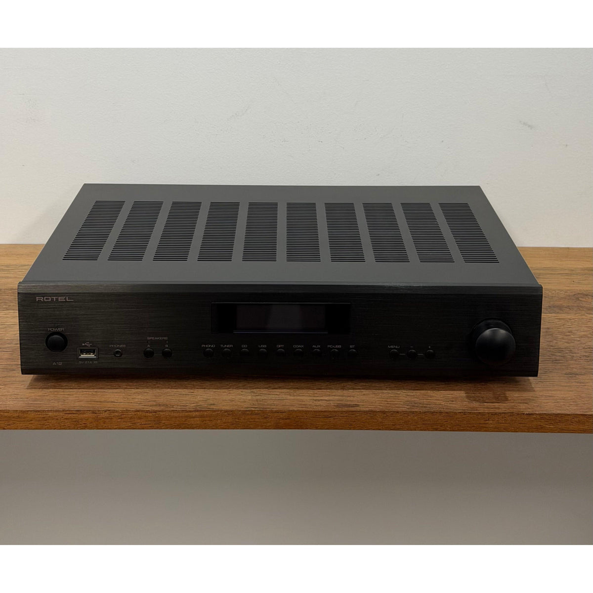 Rotel RA-12 BLK - Pre Loved