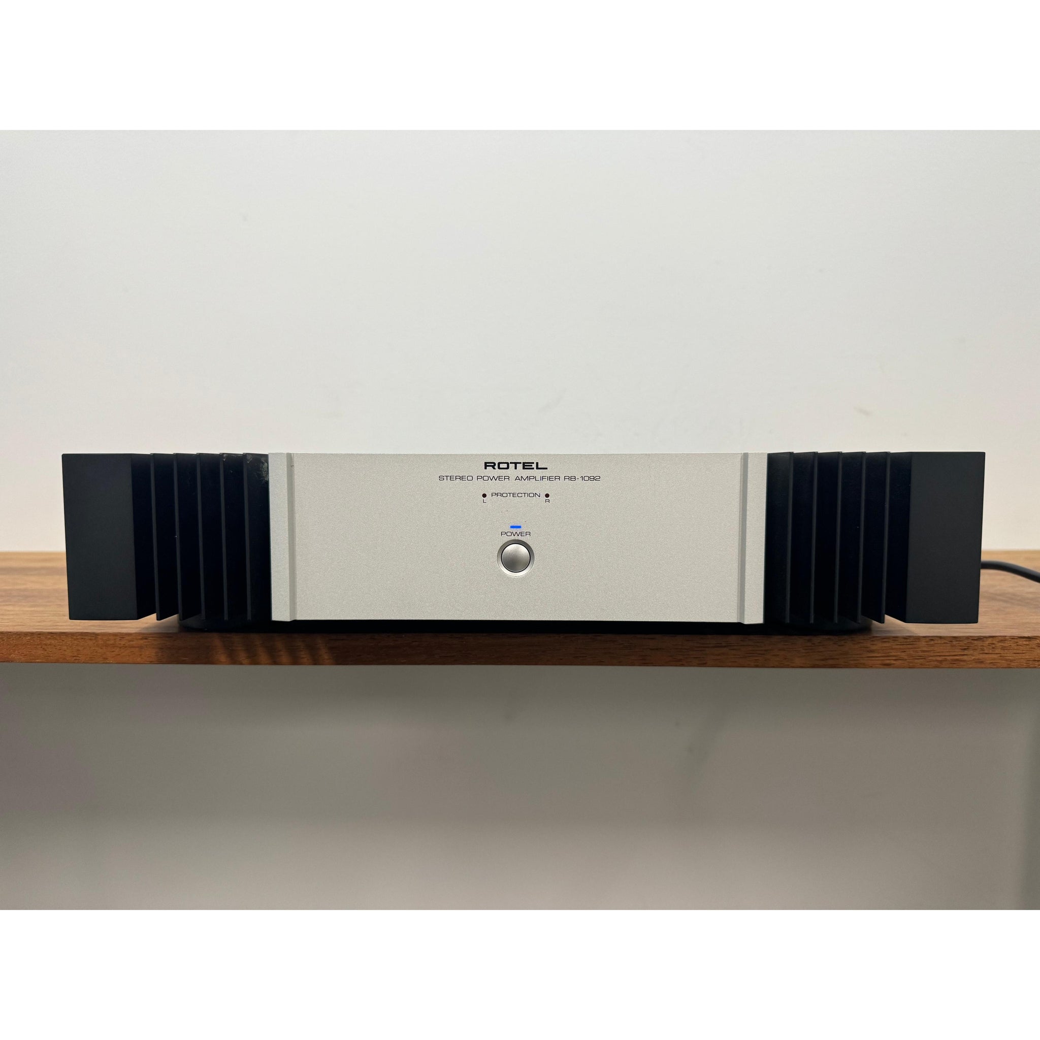 Rotel RB1092 Stereo Power Amplifier - Pre-Loved