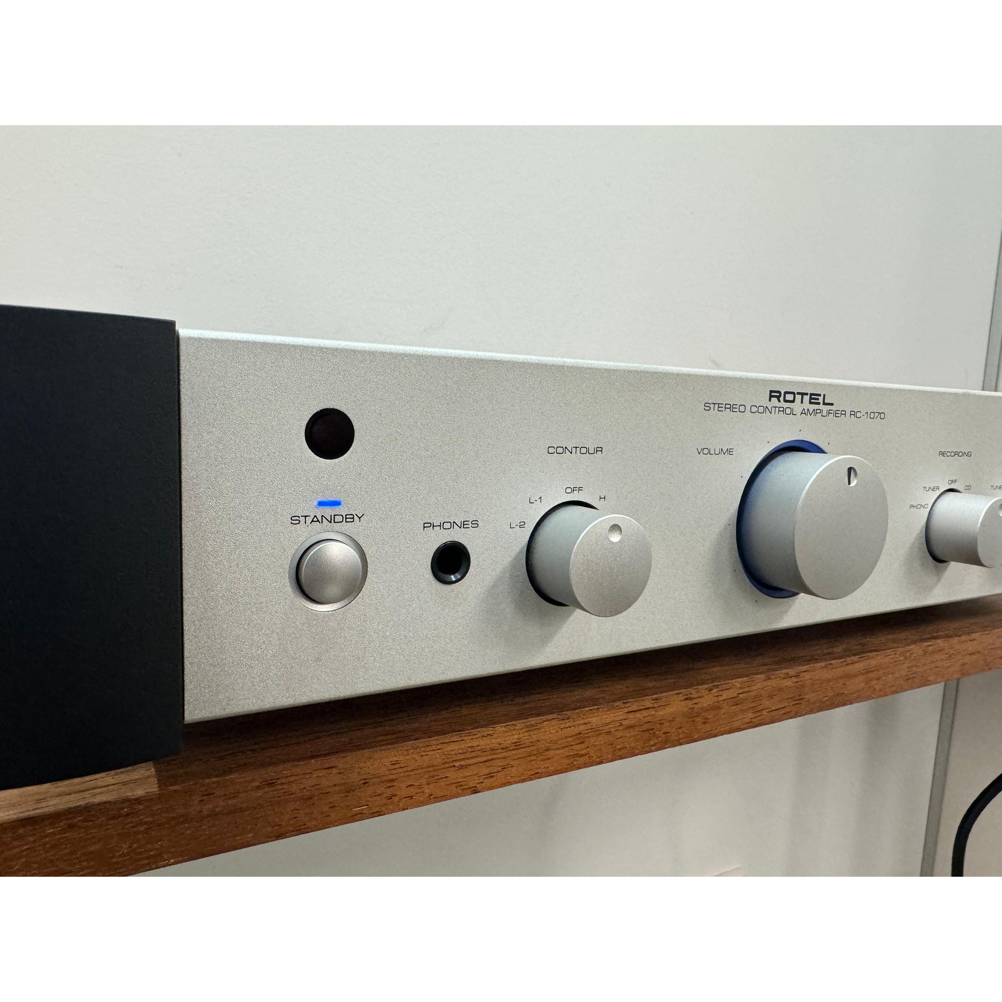 Rotel RC1070 Pre-Amplifier - Pre Loved