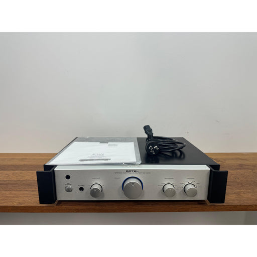 Rotel RC1070 Pre-Amplifier - Pre Loved