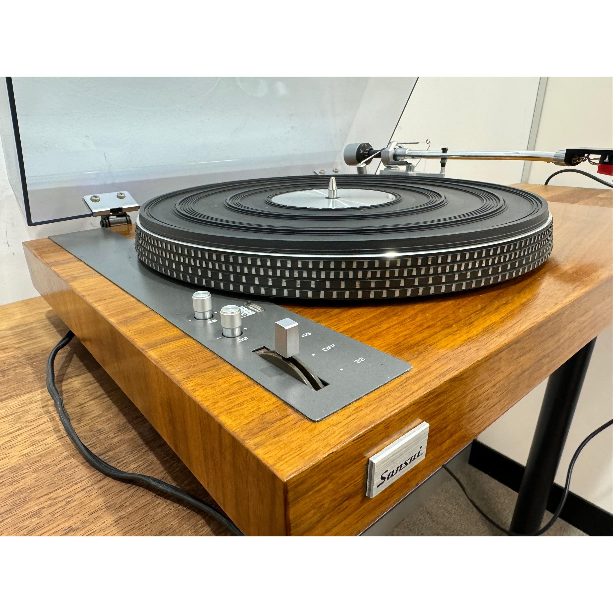 Sansui Direct Drive Turntable SR-525 - Pre Loved