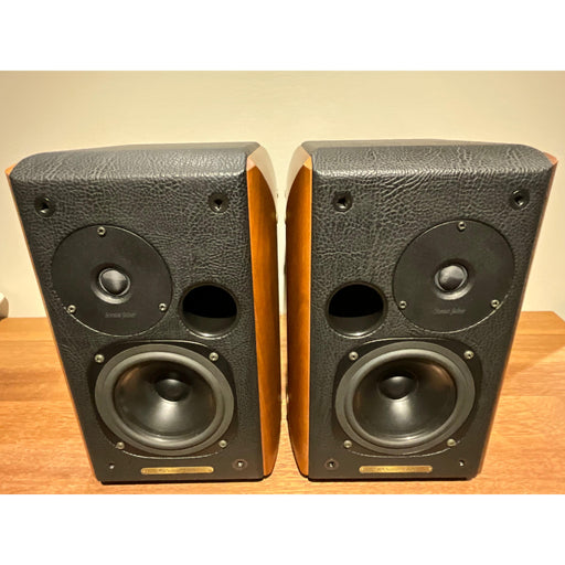 Sonus Faber Concertino Bookshelf speakers, Italian made, Pre Loved