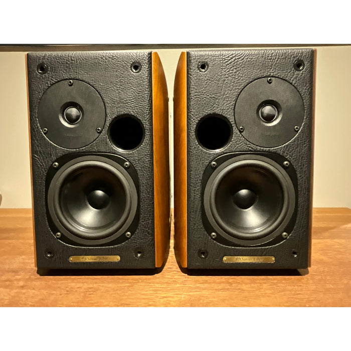 Sonus Faber Concertino Bookshelf speakers, Italian made, Pre Loved