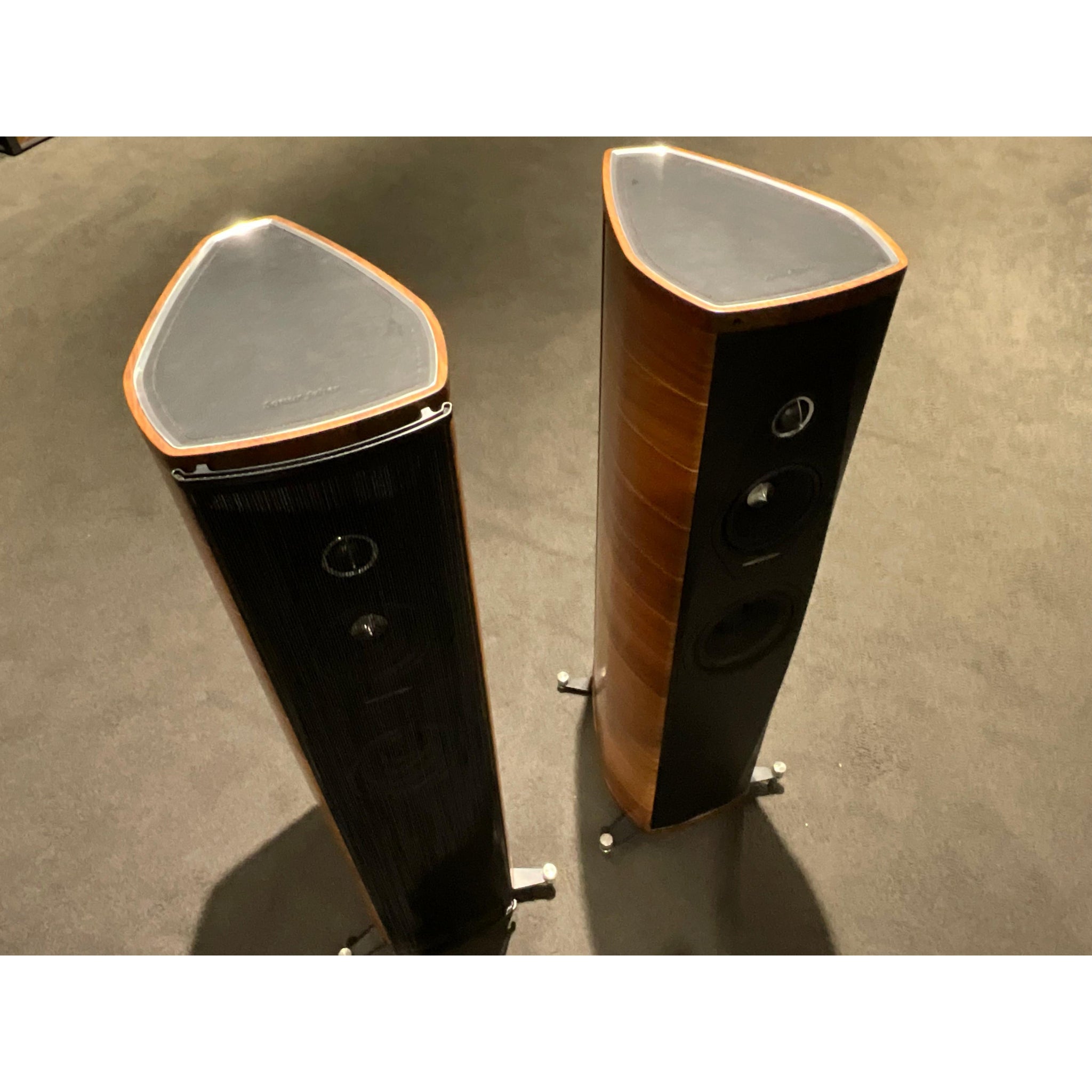 Sonus Faber Olympica 2 Tower Speakers timber finish, Pre Loved