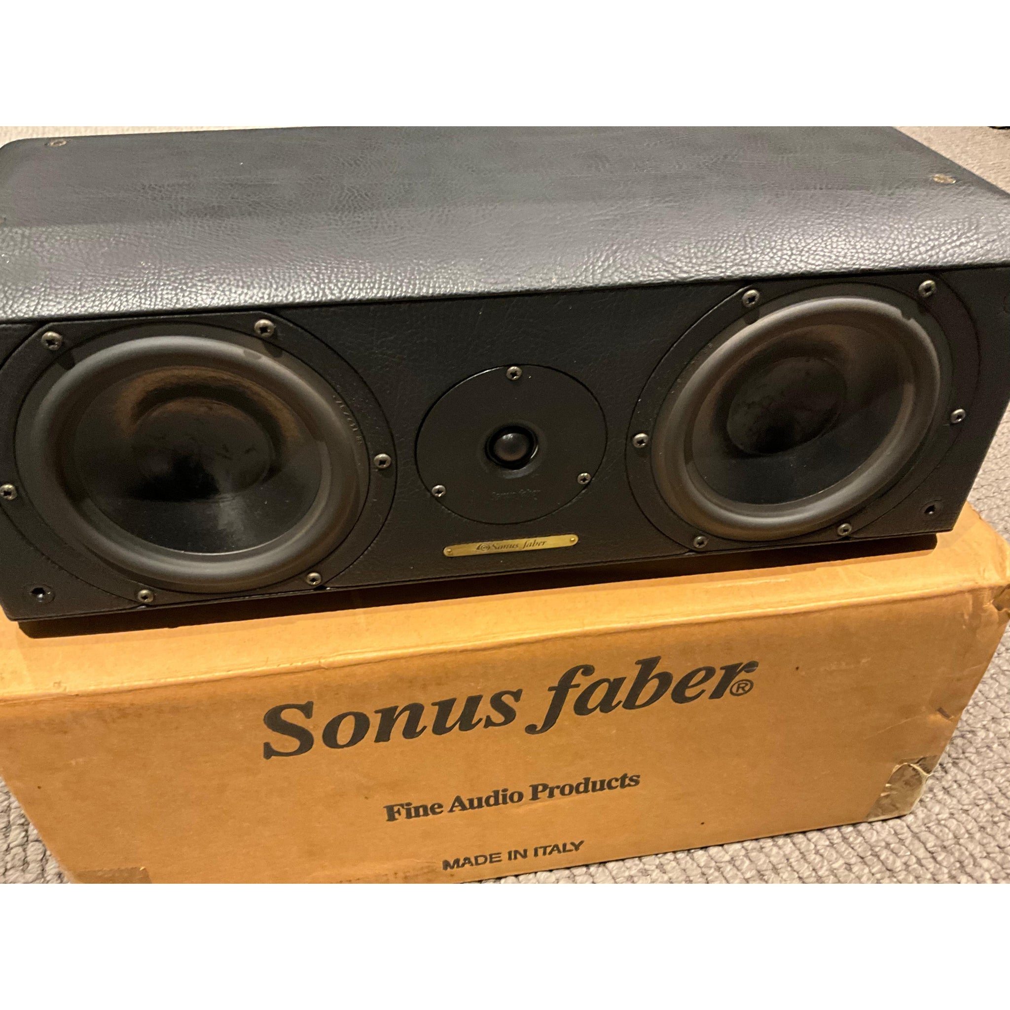 Sonus Faber Solo centre speaker, black finish, Italian Made, Pre loved