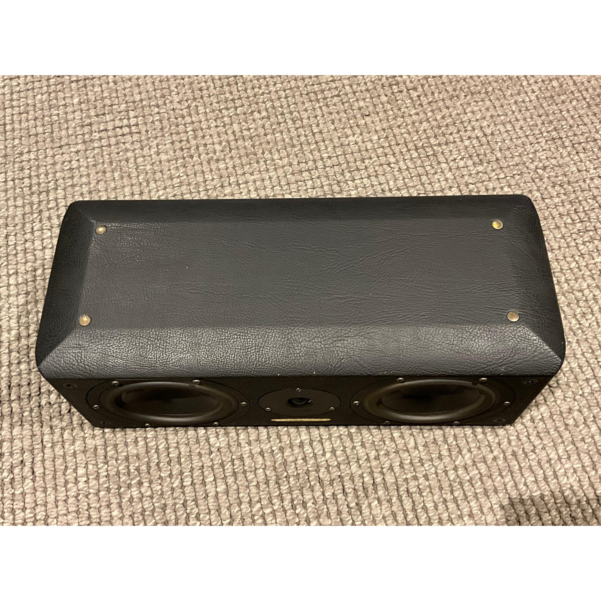 Sonus Faber Solo centre speaker, black finish, Italian Made, Pre loved
