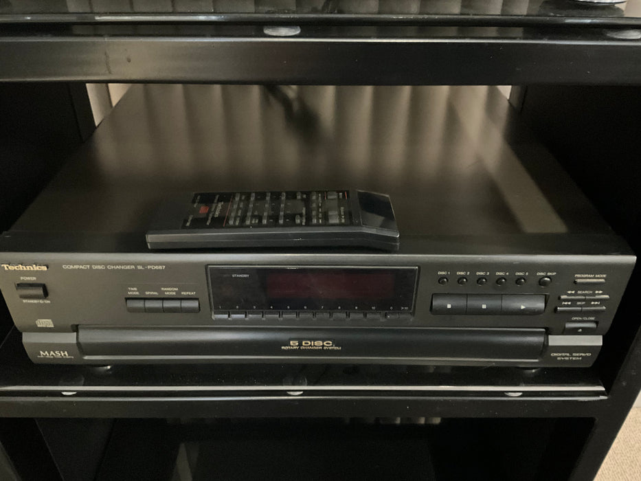 Technics SL-PD687 5 disc CD changer player, pre loved