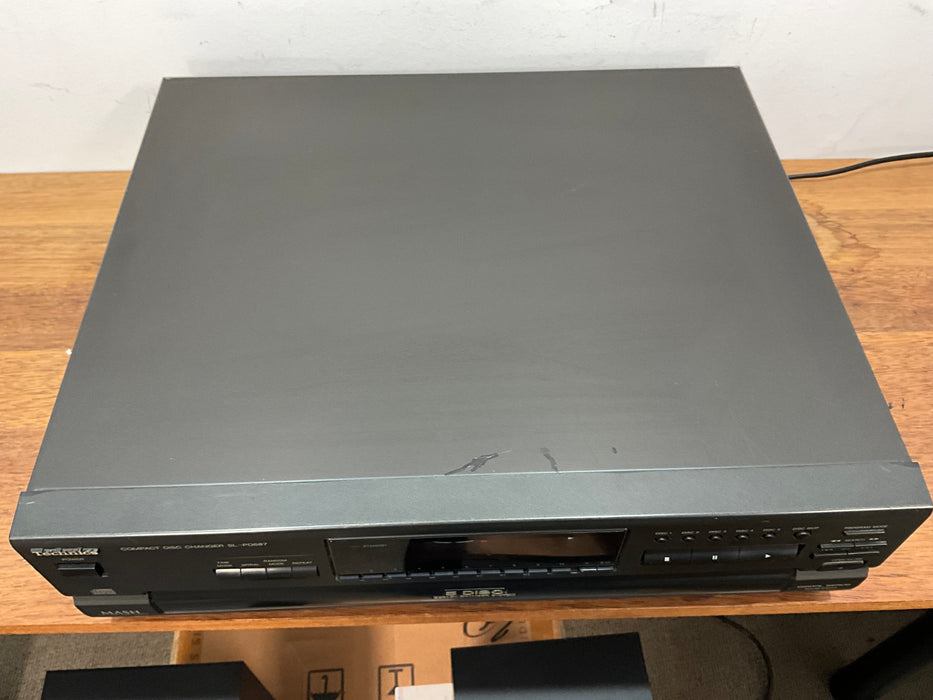 Technics SL-PD687 5 disc CD changer player, pre loved