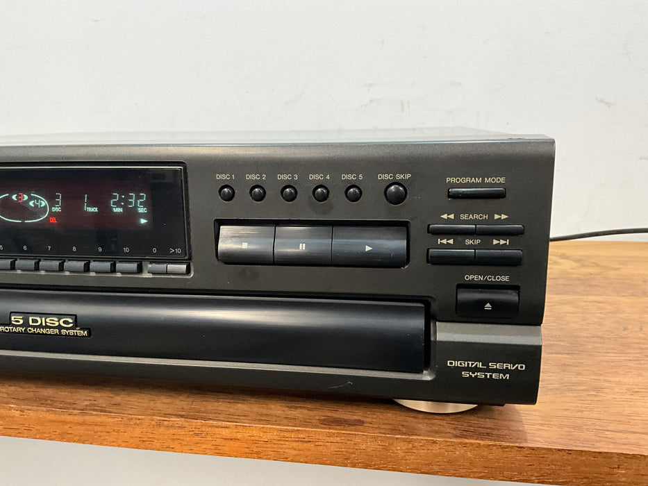 Technics SL-PD687 5 disc CD changer player, pre loved