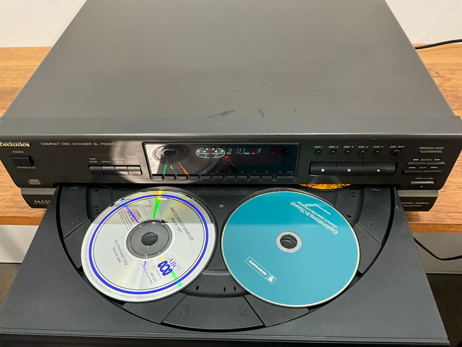 Technics SL-PD687 5 disc CD changer player, pre loved