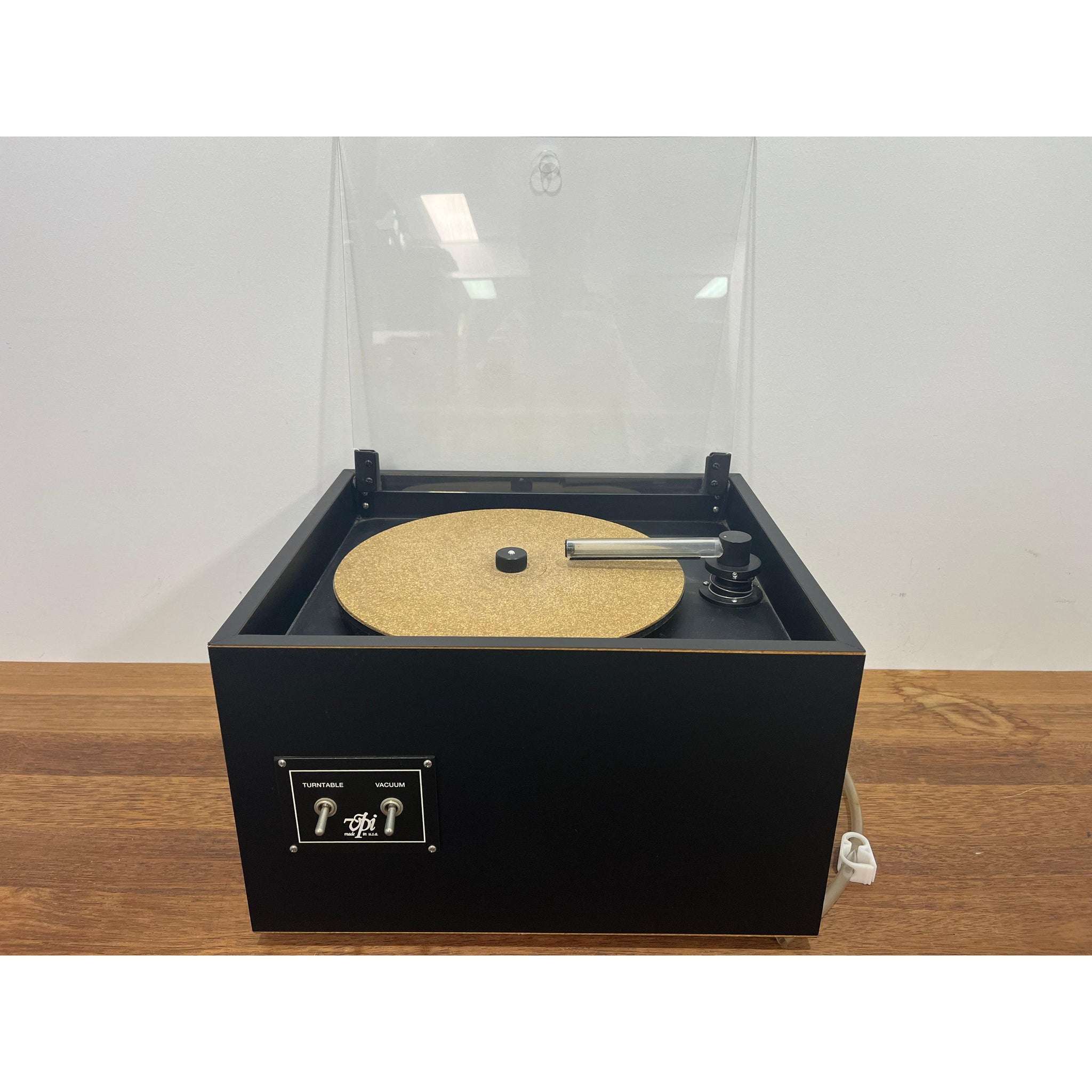 VPI HW-16.5 Record Cleaning Machine - Pre-Loved