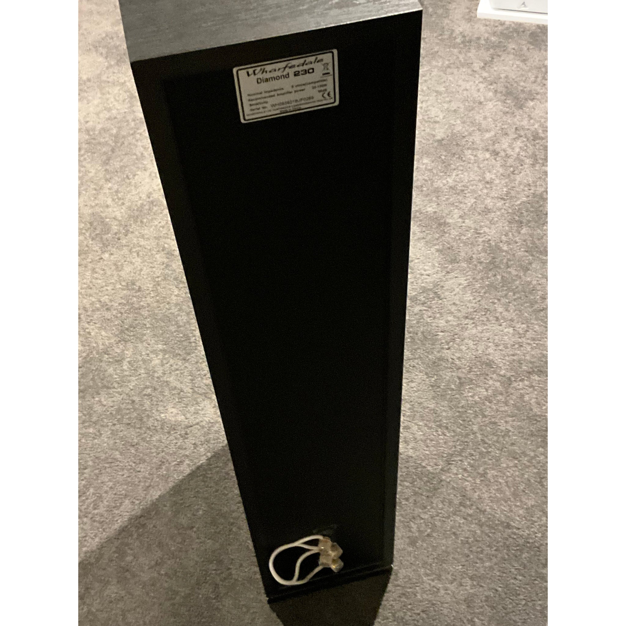 Wharfedale Diamond 230 Tower speakers, pre loved floorstanders