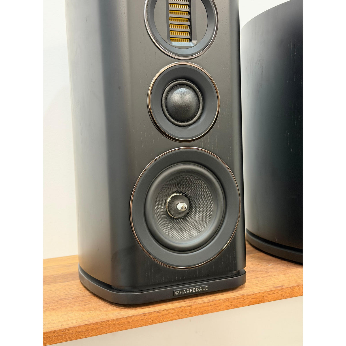 Wharfedale EVO 4.2 Bookshelf speakers - Pre Loved