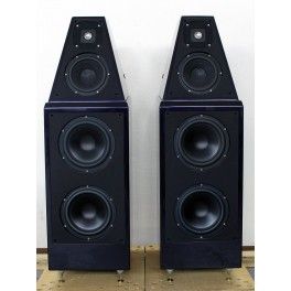 Wilson Audio Watt Puppy floor standing speakers in black, Pre Loved