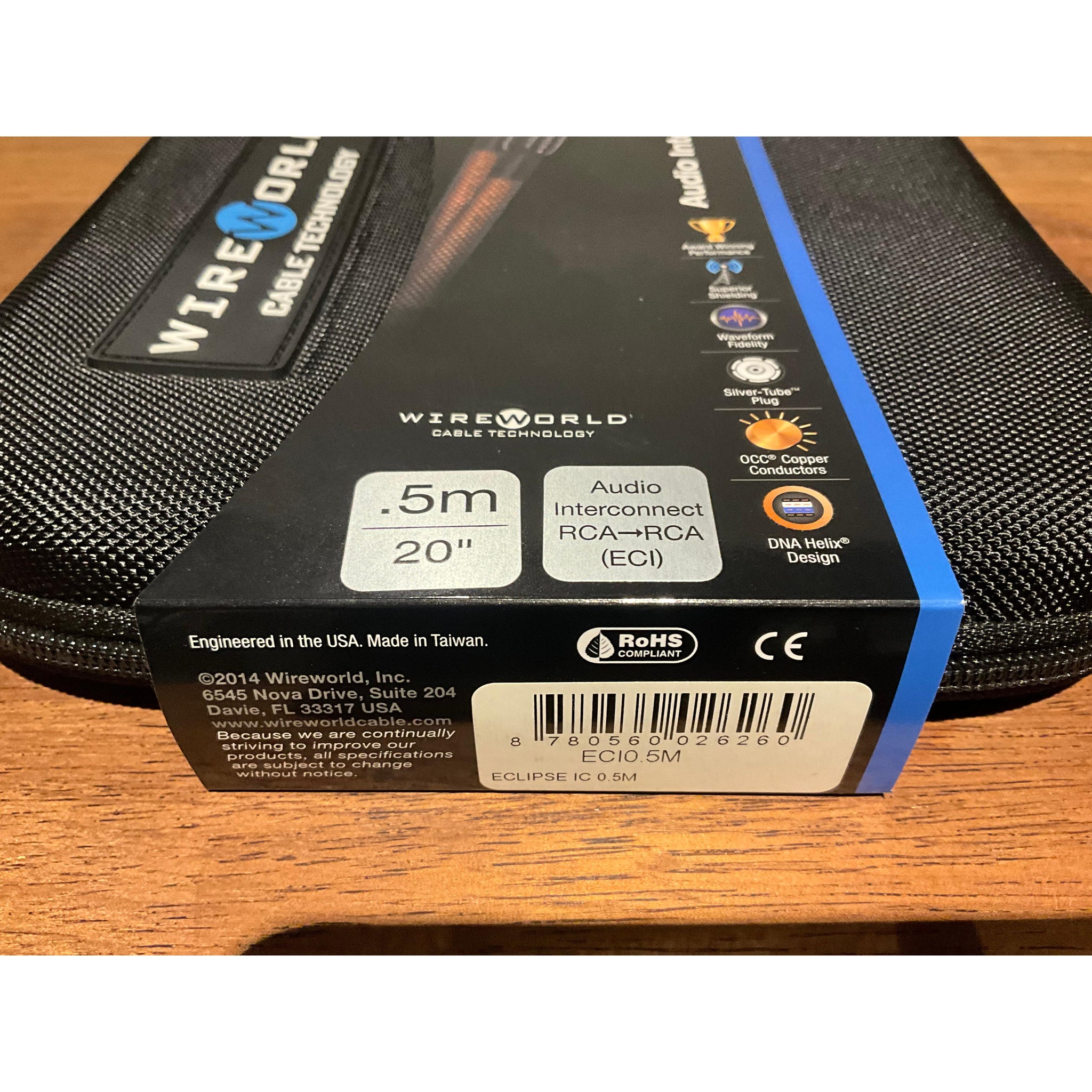 Wireworld Eclipse 7 RCA to RCA pair of interconnects, half metre, pre loved