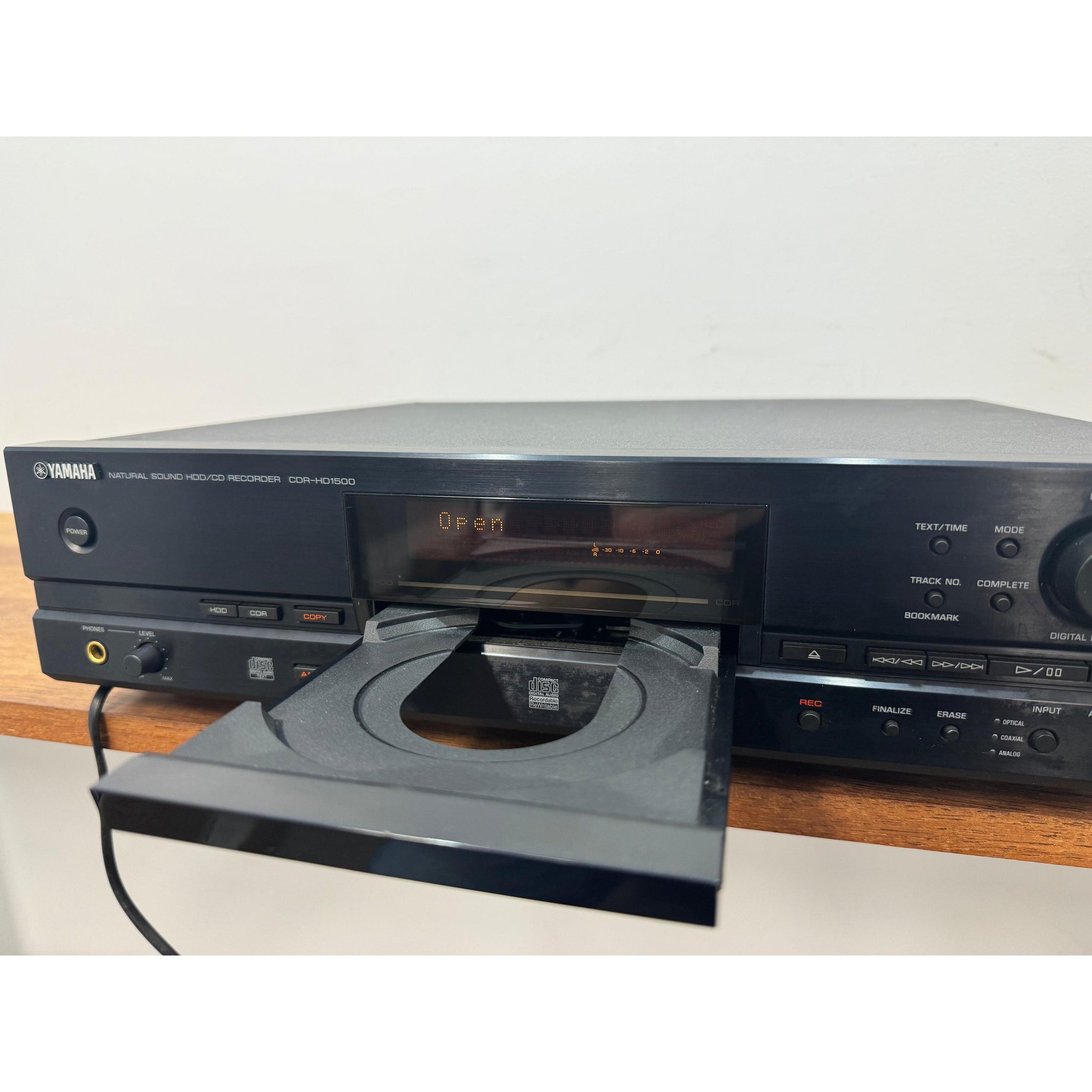 YAMAHA CDR - HD1500 CD recorder - Pre Loved